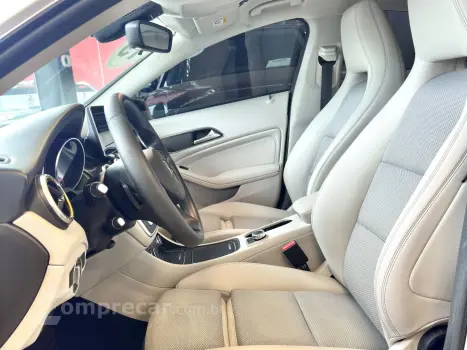 CLA 180 1.6 CGI GASOLINA 7G-DCT