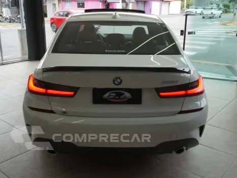 320i 2.0 16V TURBO GASOLINA M SPORT AUTOMÁTICO