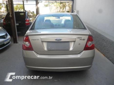 FIESTA 1.6 MPI Class Sedan 8V