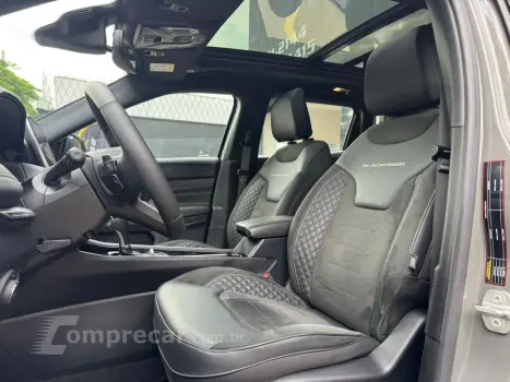 Compass 2.0 Hurricane 4 Turbo Gasolina Blackhawk At9