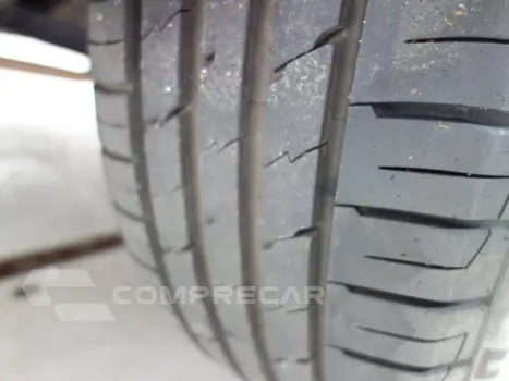 RENEGADE - 1.8 16V LONGITUDE 4P AUTOMÁTICO