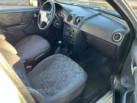 PRISMA 1.4 MPFI JOY 8V