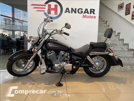 SHADOW 750