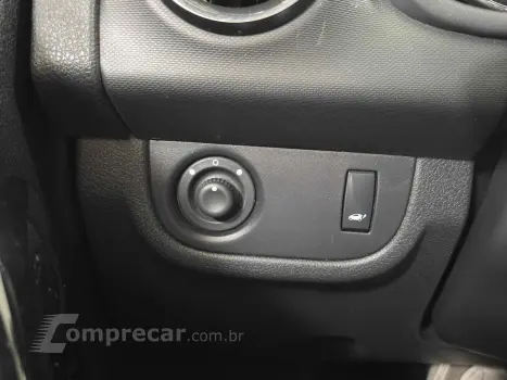 SANDERO 1.6 16V SCE FLEX STEPWAY ICONIC X-TRONIC