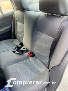 POLO SEDAN 1.6 MI Comfortline 8V
