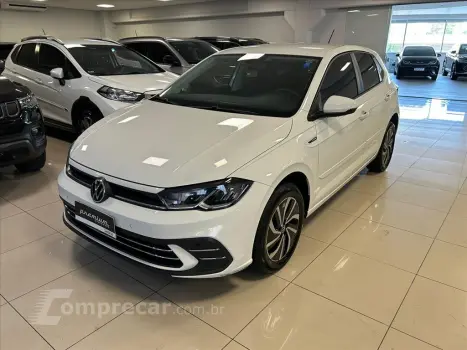 Volkswagen POLO 1.0 170 TSI HIGHLINE AUTOMÁTICO 4 portas