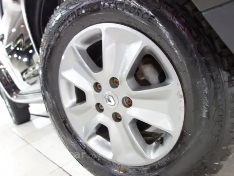 DUSTER OROCH - 1.6 16V DYNAMIQUE 4P MANUAL