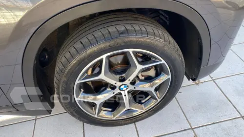 BMW X1 2.0 16V TURBO SDRIVE20I 4P