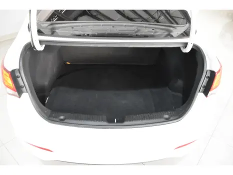HB20S 1.6 COMFORT PLUS 16V FLEX 4P AUTOMÁTICO