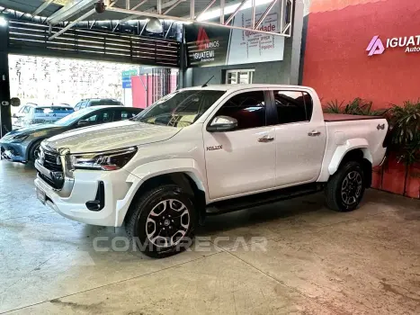 HILUX 2.8 D-4D TURBO DIESEL CD SRX PLUS 4X4 AUTOMÁTICO