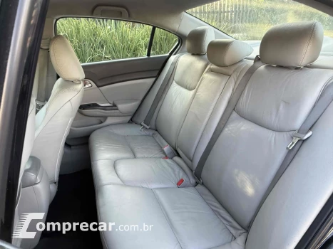 CIVIC 1.8 LXS 16V FLEX 4P MANUAL