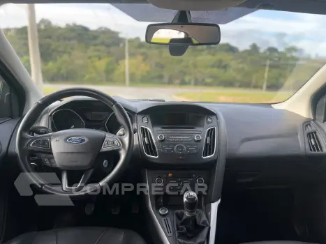 FOCUS 1.6 SE Plus 16V