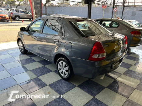 ETIOS 1.5 XS Sedan 16V