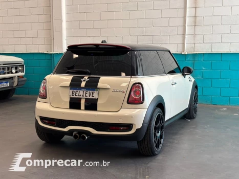 COOPER 1.6 S 16V TURBO GASOLINA 2P AUTOMÁTICO