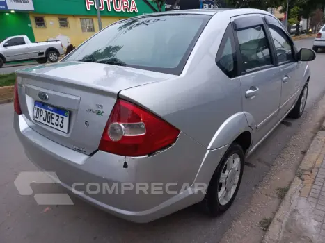 Fiesta sedan 1.6