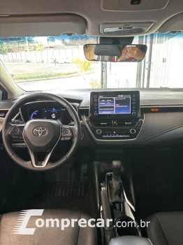 COROLLA 1.8 VVT-I Hybrid Altis