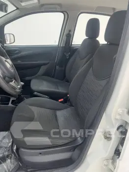 UNO 1.0 EVO Attractive 8V
