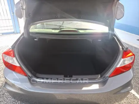 CIVIC - 1.8 EXS 16V 4P AUTOMÁTICO