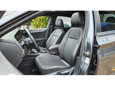 JETTA 1.4 250 TSI TOTAL FLEX R-LINE TIPTRONIC