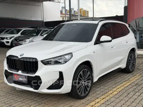 BMW X1 - 2.0 16V TURBO SDRIVE20I M SPORT STEPTRONIC 4 portas