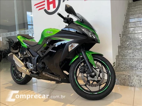 NINJA 300