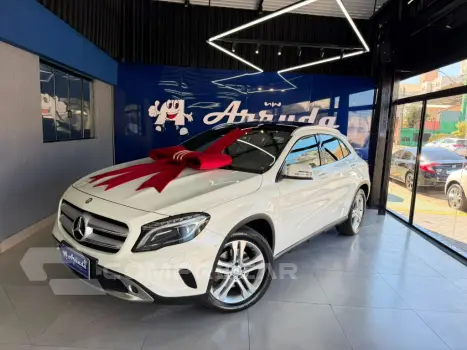 Mercedes-Benz GLA 250 Enduro 2.0 TB 16V 211cv Aut. 4 portas