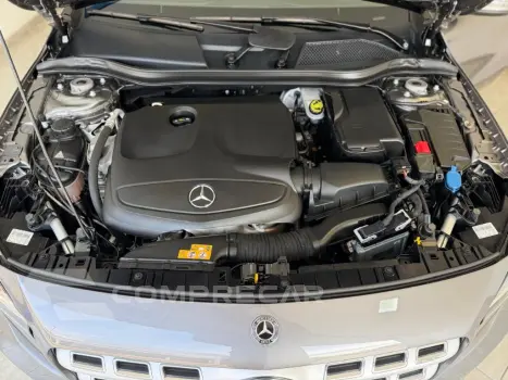 GLA 200 Style 1.6 TB 16V/Flex Aut.
