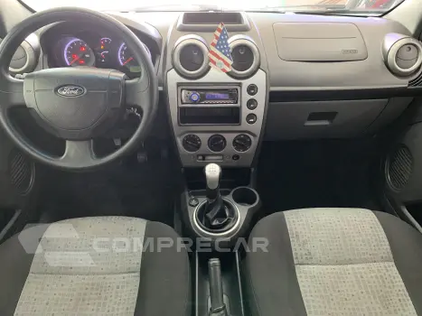 FIESTA 1.0 Rocam SE Sedan 8V