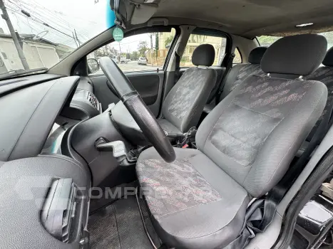 CORSA 1.0 MPFI Maxx Sedan 8V
