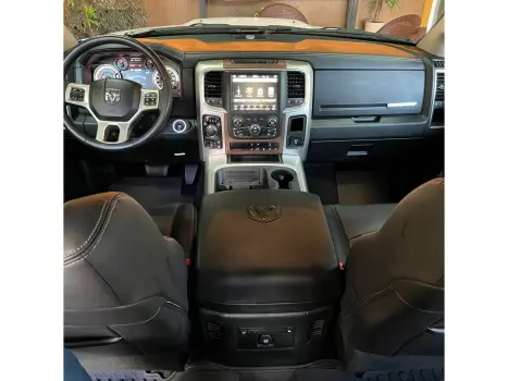 CLASSIC 5.7 V8 GASOLINA LARAMIE CD 4X4 AUTOMÁTICO