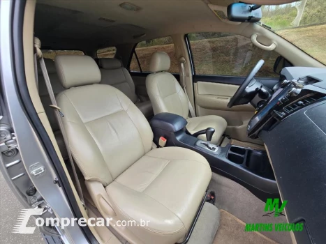 HILUX SW4 2.7 SR 4X2 16V