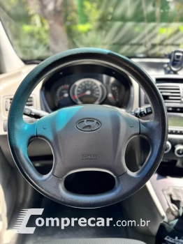 TUCSON 2.0 GL 2WD 16V