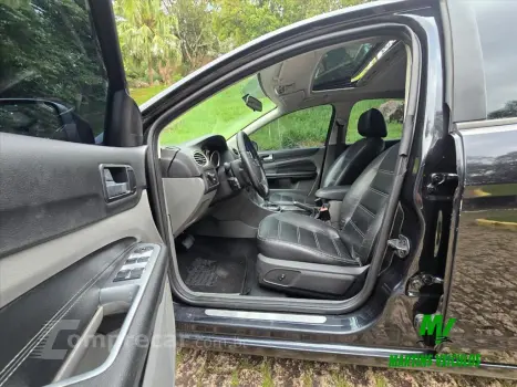 FOCUS 2.0 GHIA SEDAN 16V FLEX 4P AUTOMÁTICO