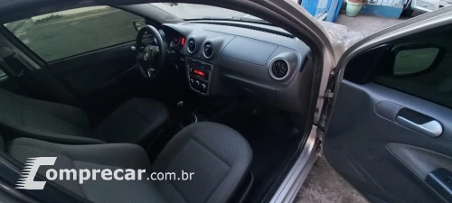 VOYAGE 1.6 MI Comfortline 8V