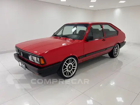 Volkswagen PASSAT 1.8 GTS Pointer 8V 2 portas