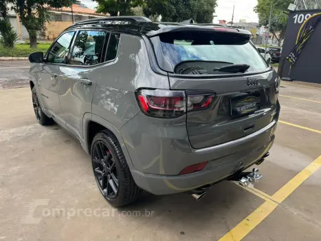 Compass 2.0 Hurricane 4 Turbo Gasolina Blackhawk At9