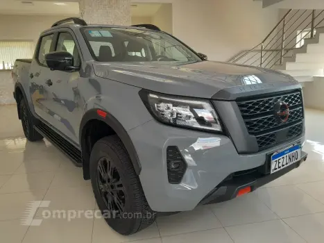 Frontier 2.3 16V PRO4X CABINE DUPLA 4X4 BI-TURBO DIESEL AUTO