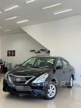 NISSAN VERSA 1.6 16V SV 4 portas