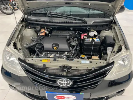 ETIOS 1.5 XS Sedan 16V