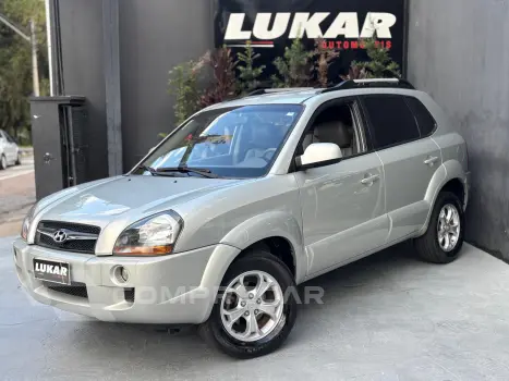 Hyundai TUCSON 2.0 MPFI GLS Base 16V 143cv 2WD 4 portas