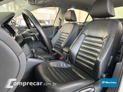 JETTA 2.0 TSI HIGHLINE 211CV GASOLINA 4P TIPTRONIC