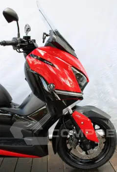 YAMAHA XMAX ABS