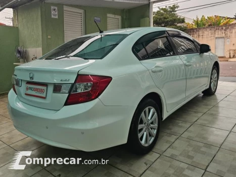 CIVIC - 1.8 LXS 16V 4P AUTOMÁTICO
