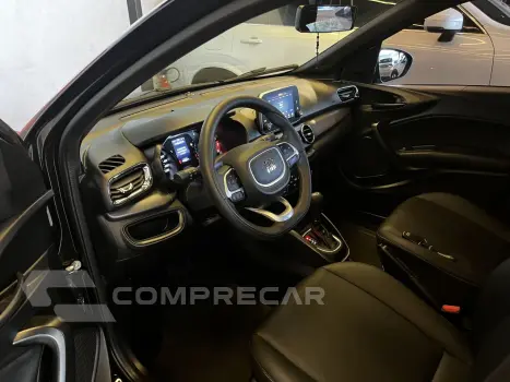 Argo 1.3 4P FLEX FIREFLY TREKKING AUTOMÁTICO CVT