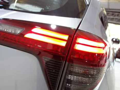 HR-V - 1.8 16V EX 4P AUTOMÁTICO