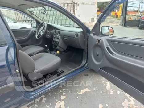 CELTA 1.0 MPFI Life 8V