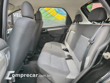 CELTA 1.0 MPFI LT 8V