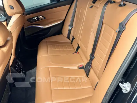 320i 2.0 16V TURBO GASOLINA M SPORT AUTOMÁTICO