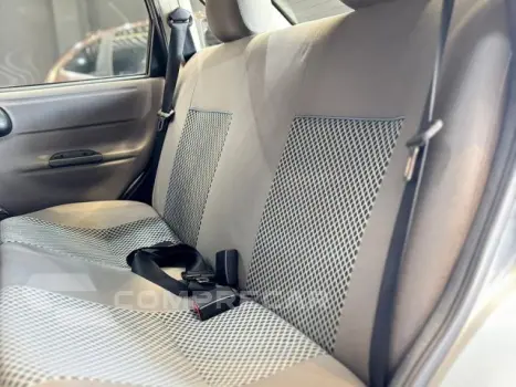 CLASSIC - 1.0 MPFI LS 8V 4P MANUAL