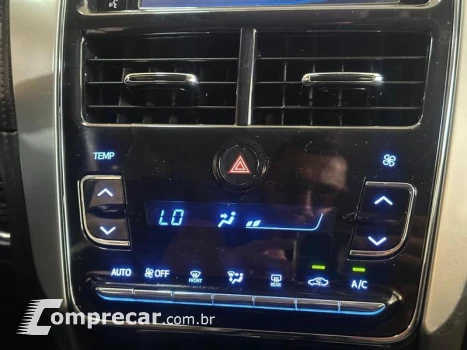 YARIS SD XS 15 AT